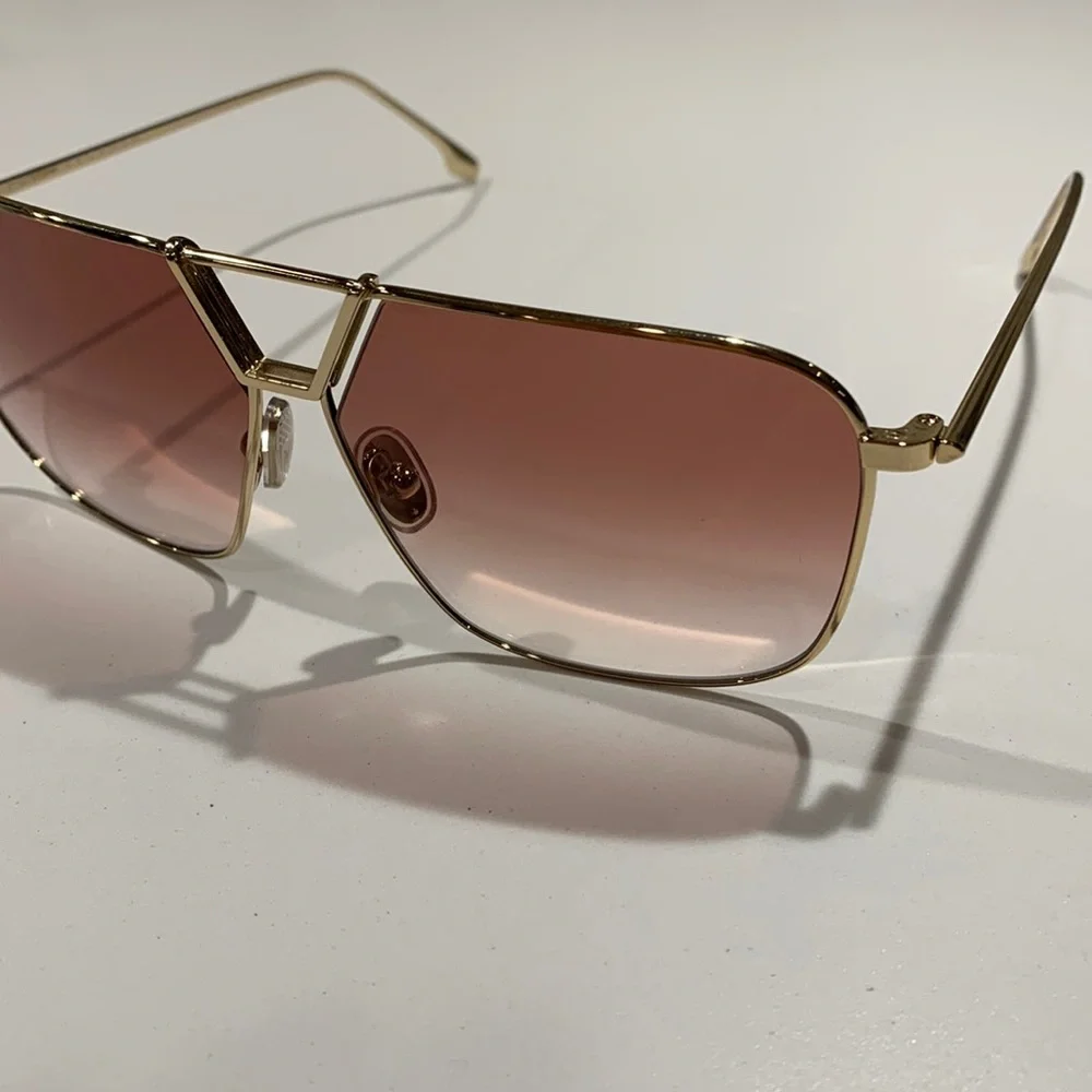 NWT [Victoria Beckham] Double Bridge Gold & Burgundy Sunglasses with Case - Picture 5 of 11